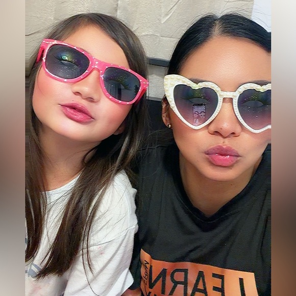 Iβm LIVE β€οΈ share show no theme π - Picture 11 of 11